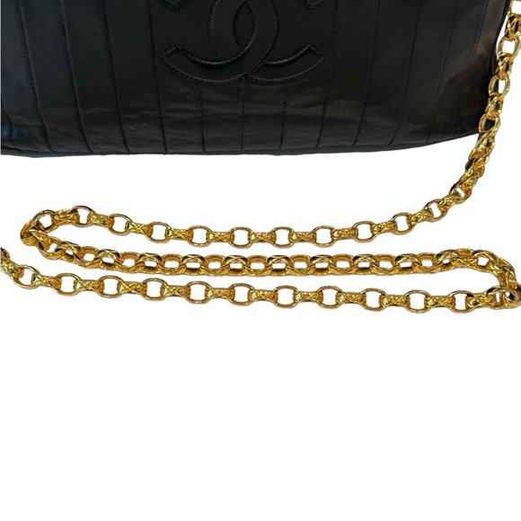 Rare Chanel CC Tassel Camera Bag With Bijoux Gold Plated Strap - Picture 12 of 13